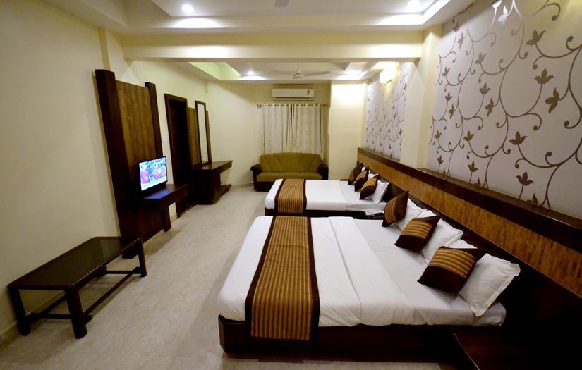 Hotel Sai Yatri Shirdi Exterior foto